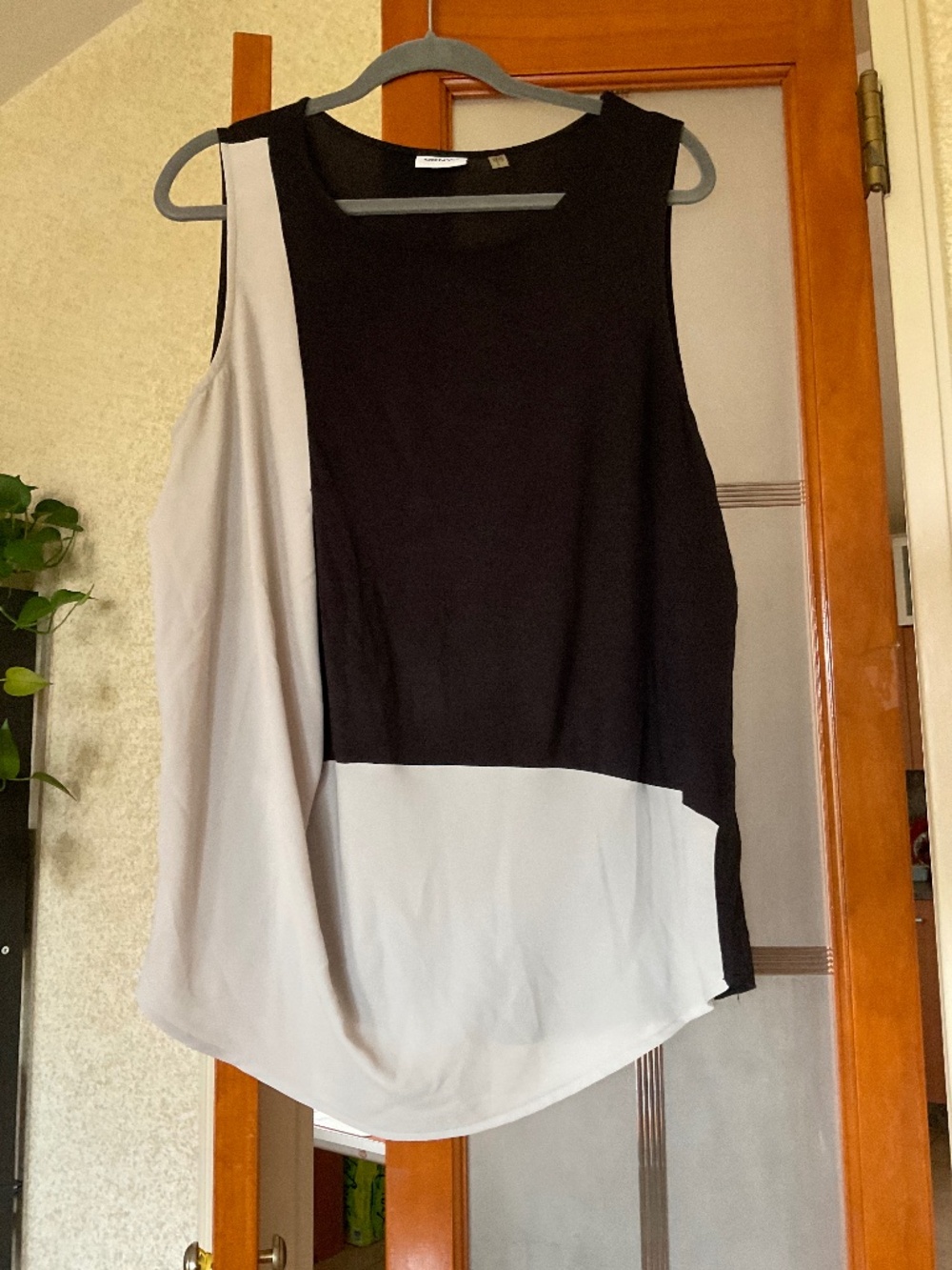 DKNYC top